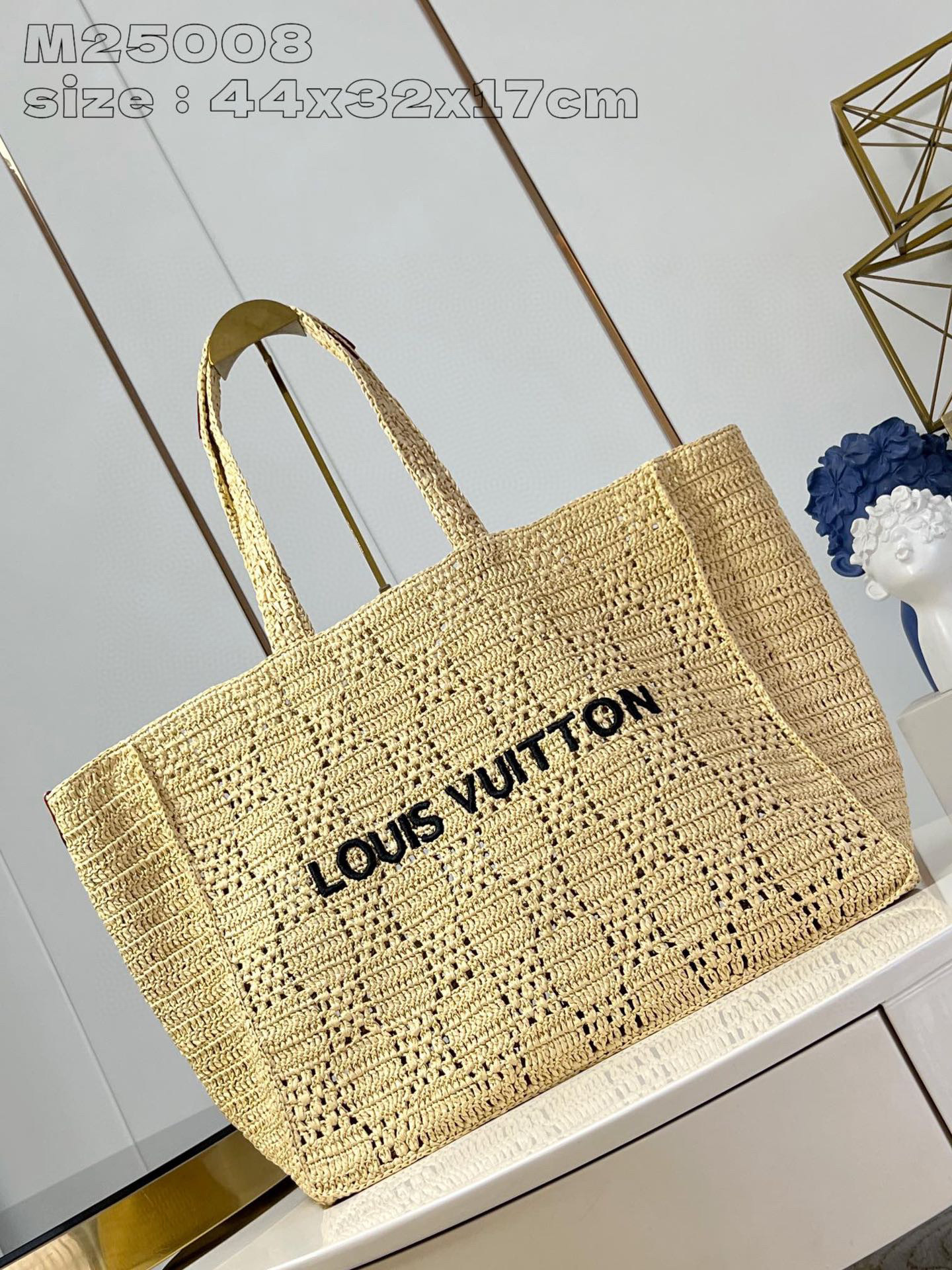 Louis Vuitton Shopper Size：44*32.*17cm