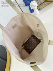 Louis Vuitton Low Key Cabas Größe: 47 * 30 * 14 cm