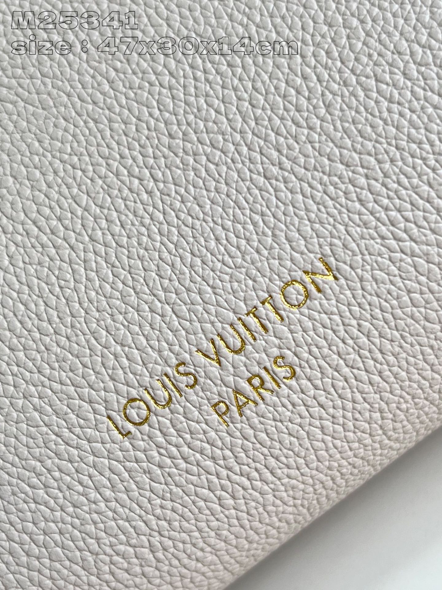 Louis Vuitton Low Key Cabas Dimensioni: 47*30*14cm