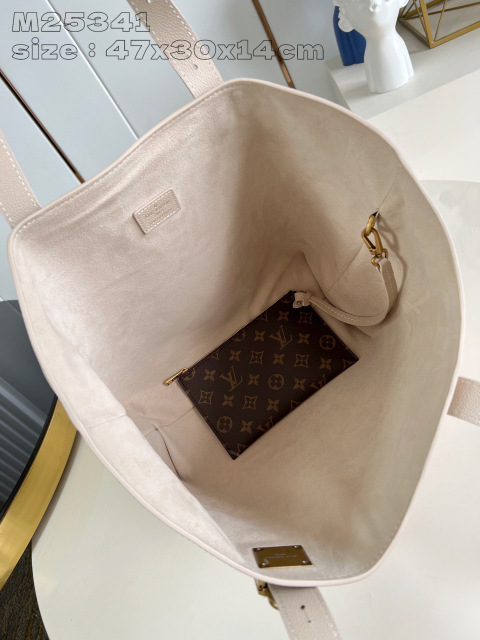 Louis Vuitton Low Key Cabas Dimensioni: 47*30*14cm