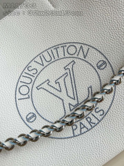 Louis Vuitton Bella Tote  Size：32*23*13cm