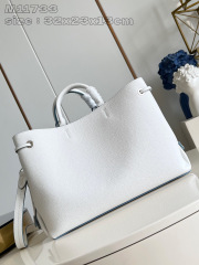 Louis Vuitton Bella Tote  Size：32*23*13cm