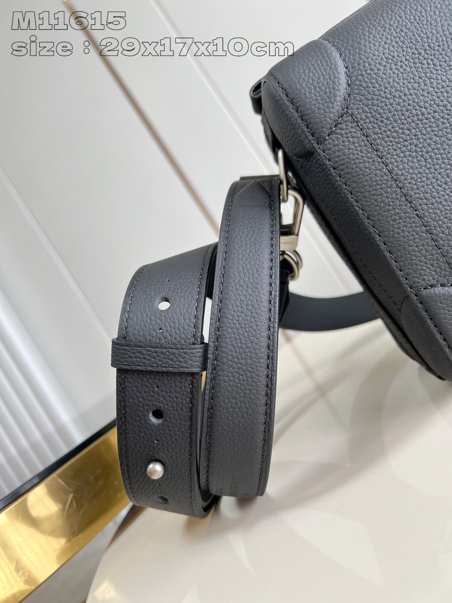 Louis Vuitton Soul Trunk Saiz Timur Barat：29*17.5*10sm