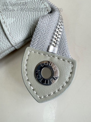 Louis Vuitton Pochette Voyage Souple Dimensioni: 30 x 21 x 7,5 cm