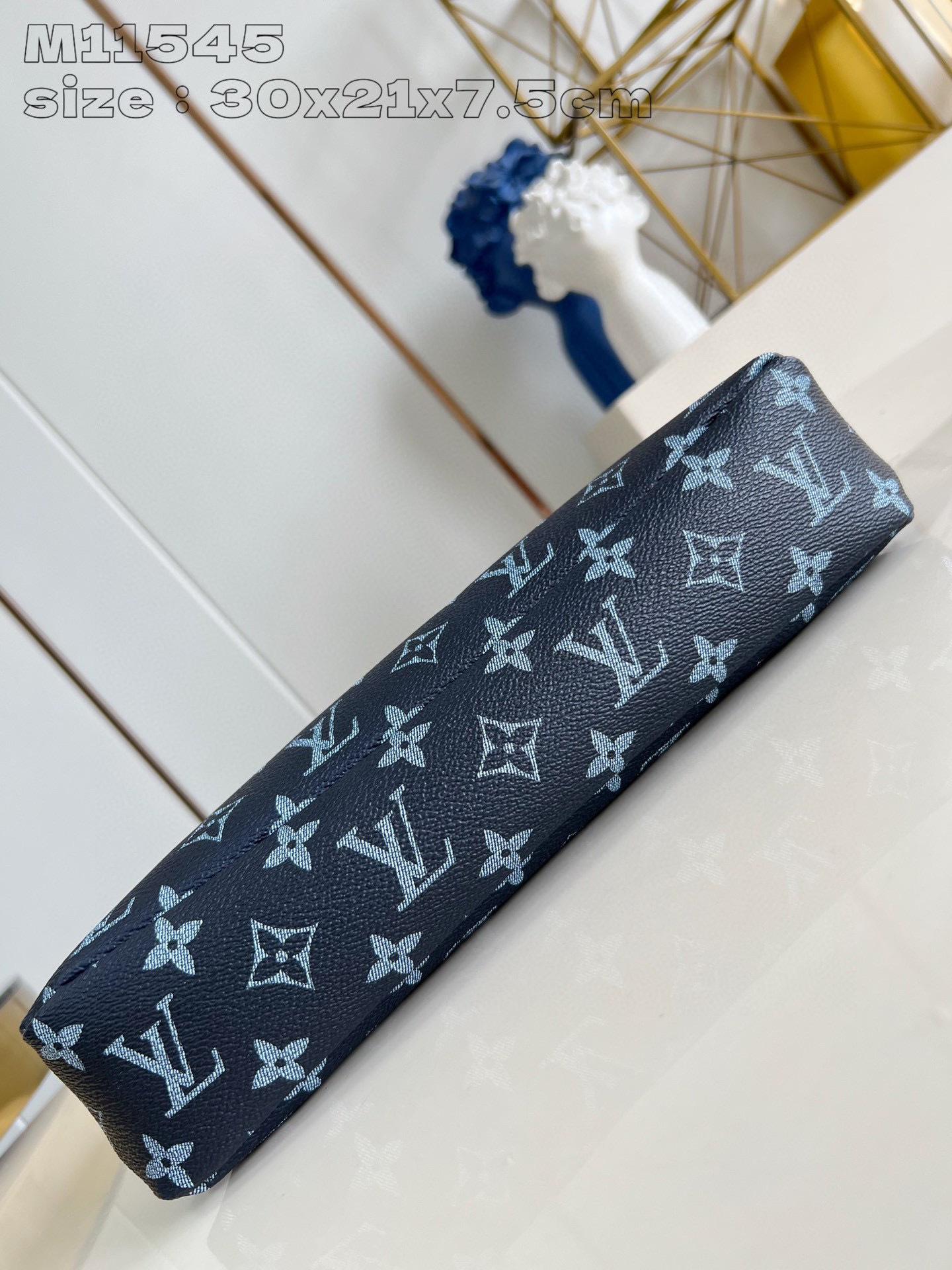Louis Vuitton Pochette Voyage Suppengröße: 30 x 21 x 7,5 cm