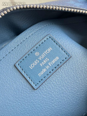Louis Vuitton  Locker Dopp Kit  Size：23*13*12cm