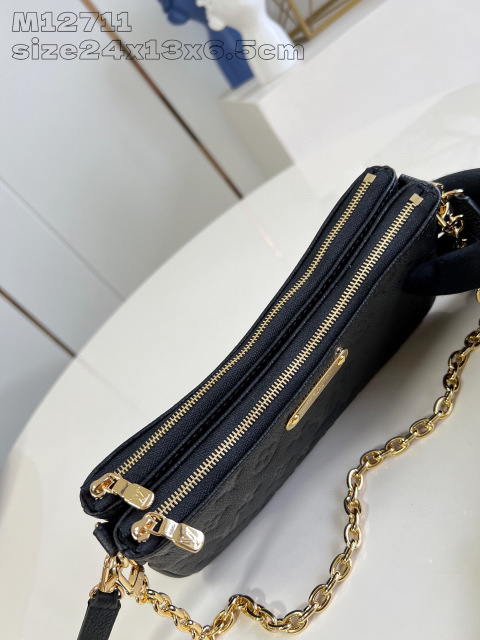 Dimensioni dell'impronta monogramma Louis Vuitton: 24 x 13 x 6,5 cm