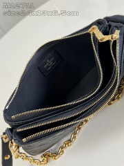 Dimensioni dell'impronta monogramma Louis Vuitton: 24 x 13 x 6,5 cm