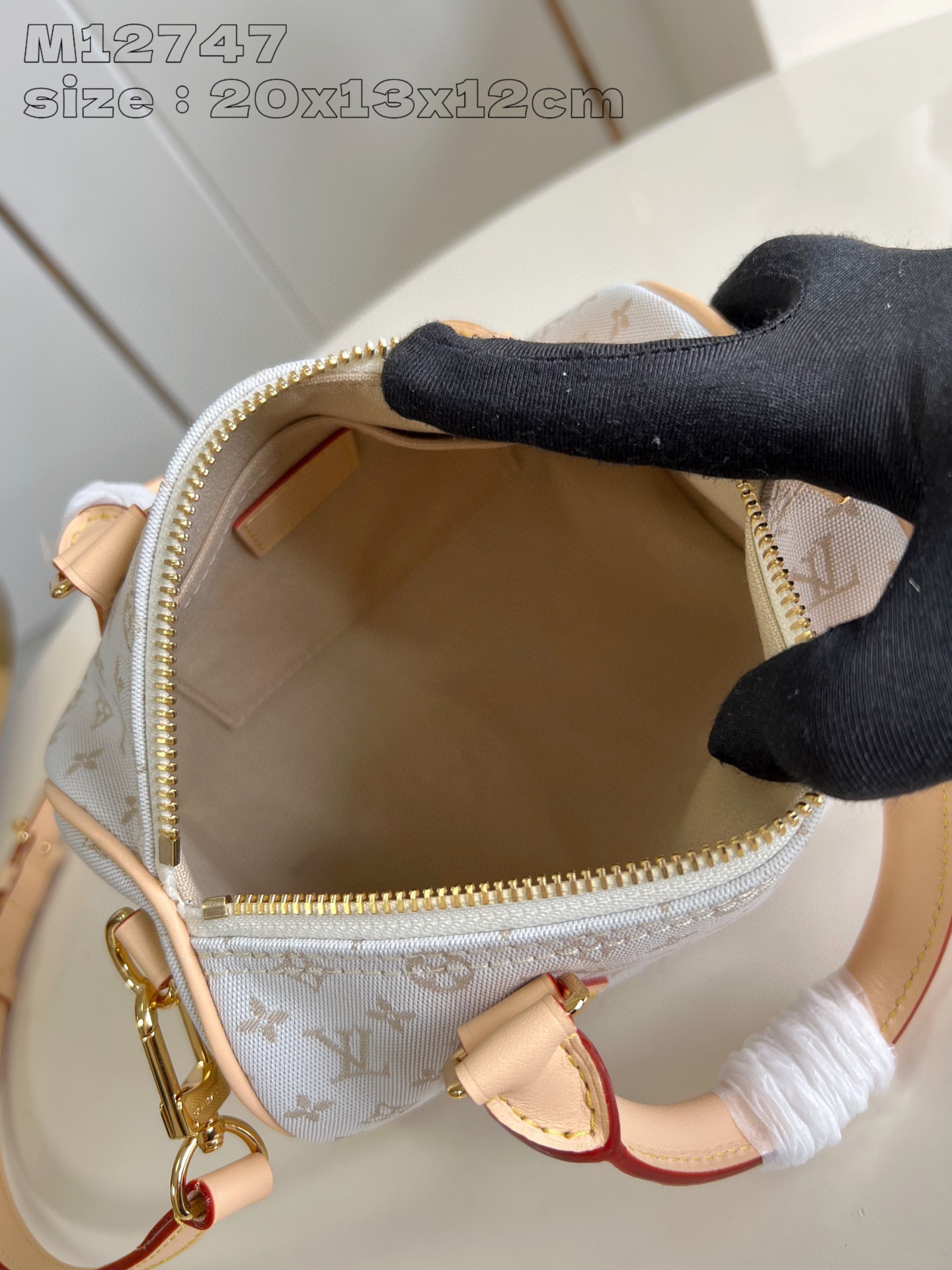 Louis Vuitton Speedy Bandoulière Größe: 25,5 x 13,5 x 12 cm