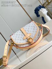 Louis Vuitton Saumur BB Dimensioni: 20*16*7,5 cm