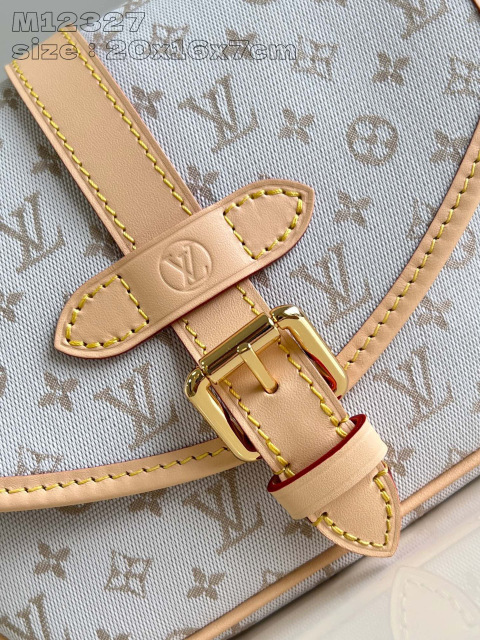 Louis Vuitton Saumur BB Dimensioni: 20*16*7,5 cm