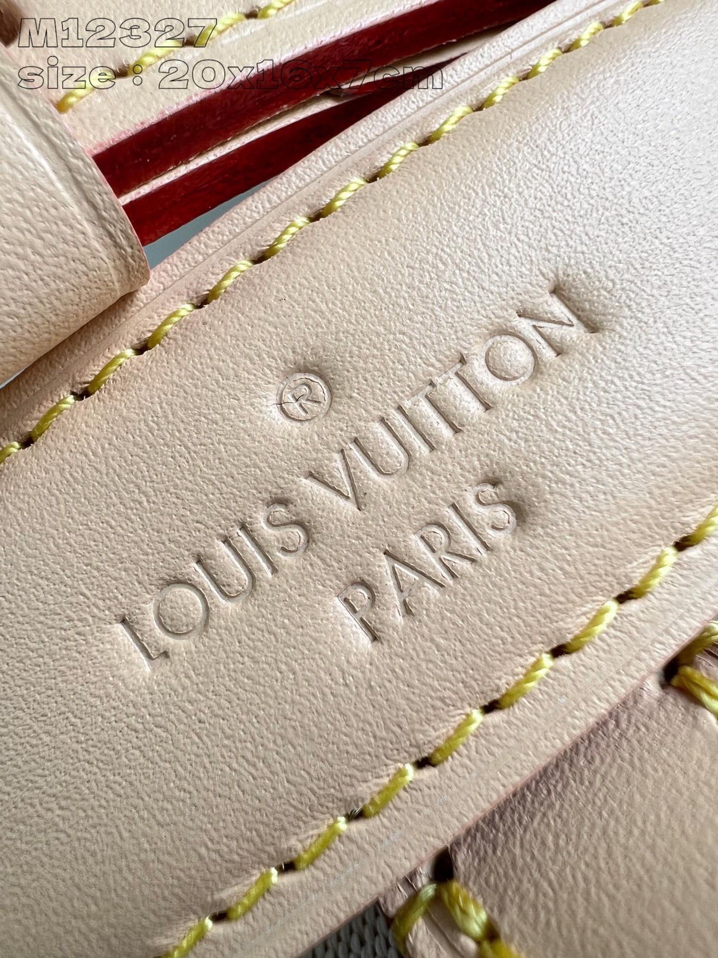 Louis Vuitton Saumur BB Dimensioni: 20*16*7,5 cm