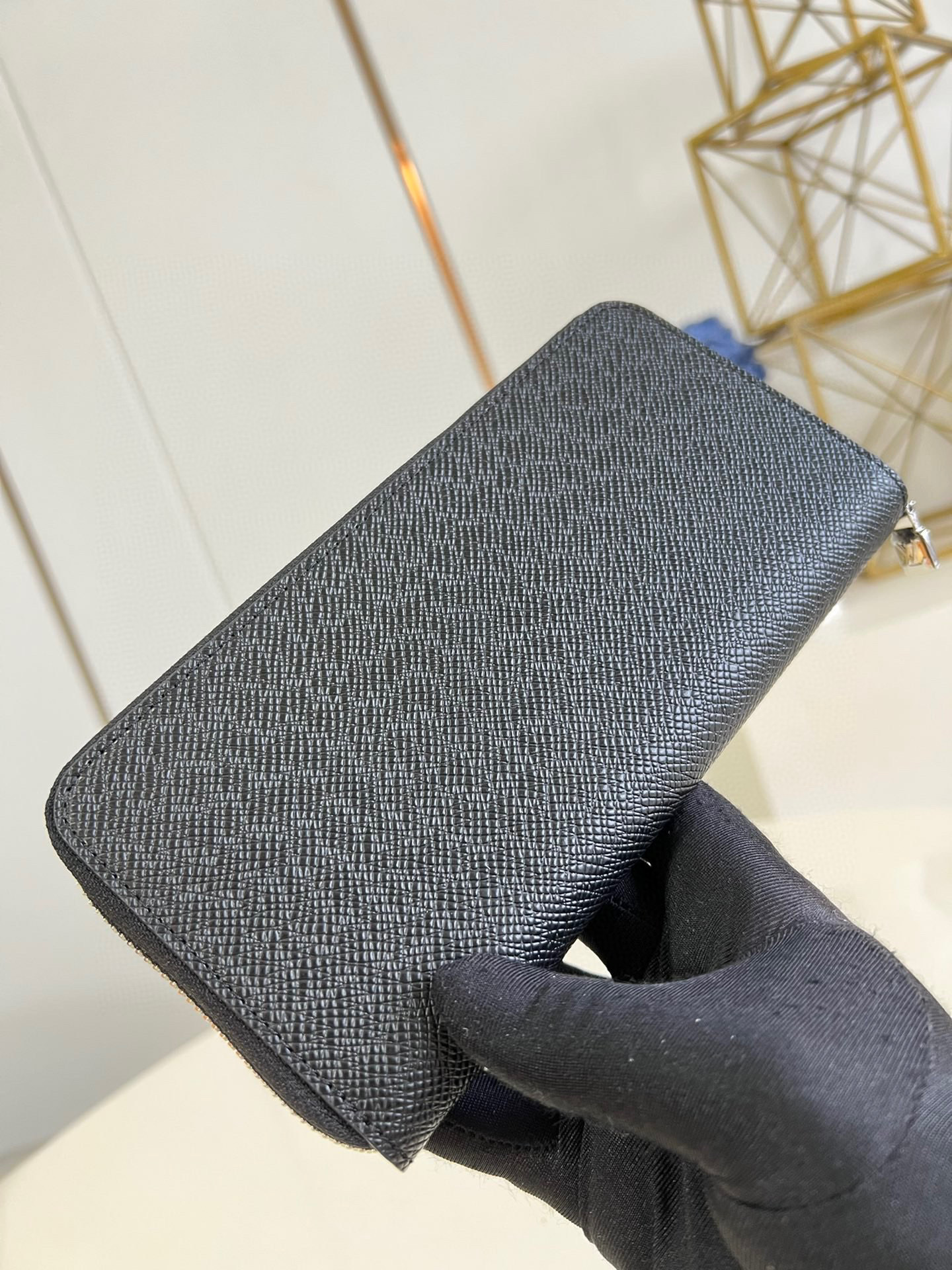 Louis Vuitton Zippy Size：21*10*2.5cm