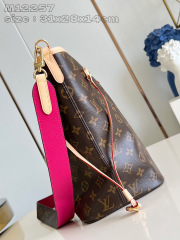 Louis Vuitton Neverfull Dimensioni: 31*28*14 cm