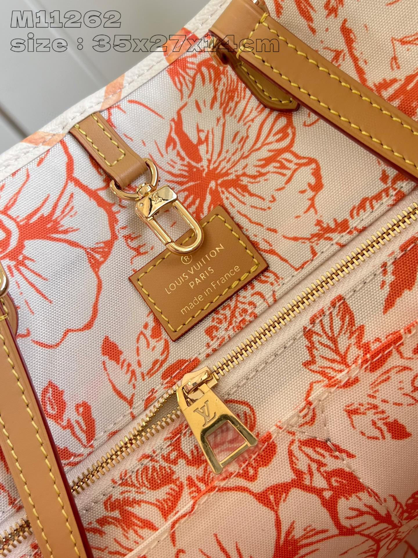 Louis Vuitton OnTheGo尺寸：35*27*14cm