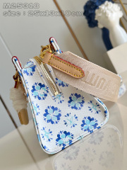 Louis Vuitton OnTheGo East West Saiz：25*13*10sm