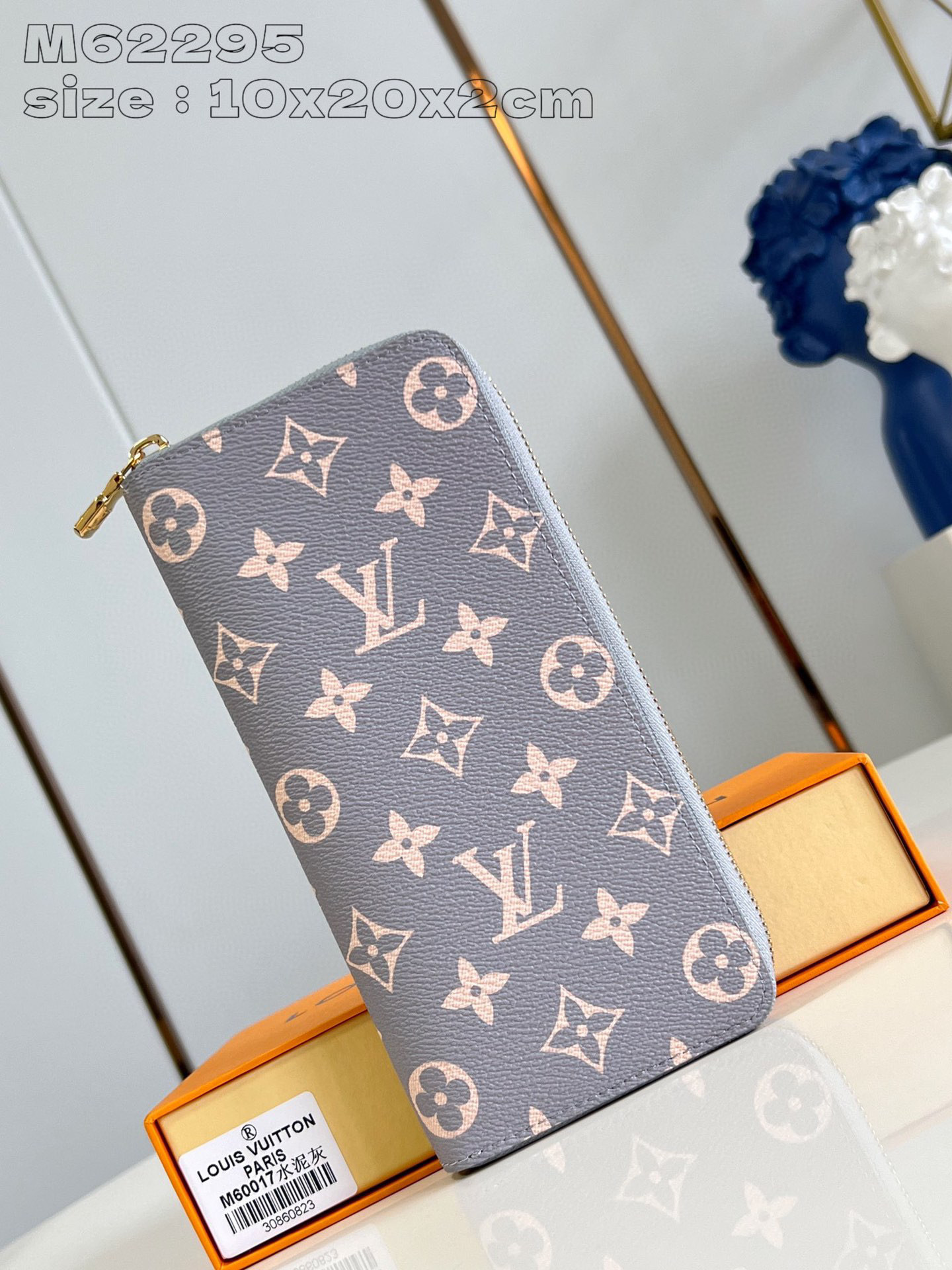 Louis Vuitton zippy Dimensioni: 20*10*2cm