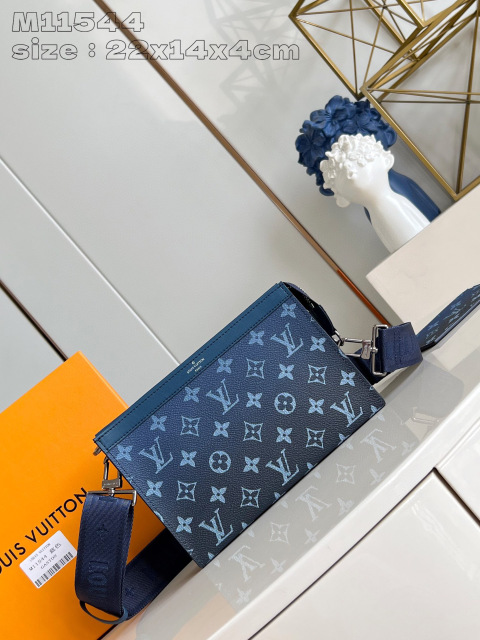 Louis Vuitton Gaston mini Dimensioni: 22*14.5*4.5cm