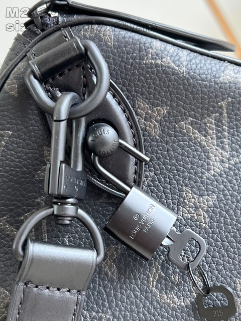 Louis Vuitton Speedy P9 Bandoulière Saiz：30*21*17sm