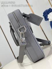 Louis Vuitton Porte Documenti Dimensioni viaggio: 36,5 * 27,5 * 6 cm
