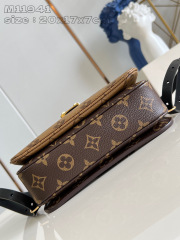 Louis Vuitton Pochette Métis Size：20*17*7cm