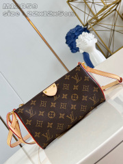 Louis Vuitton  Pochette Tirette  Size：22*12*5.5cm