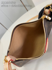 Louis Vuitton  Pochette Tirette  Size：22*12*5.5cm