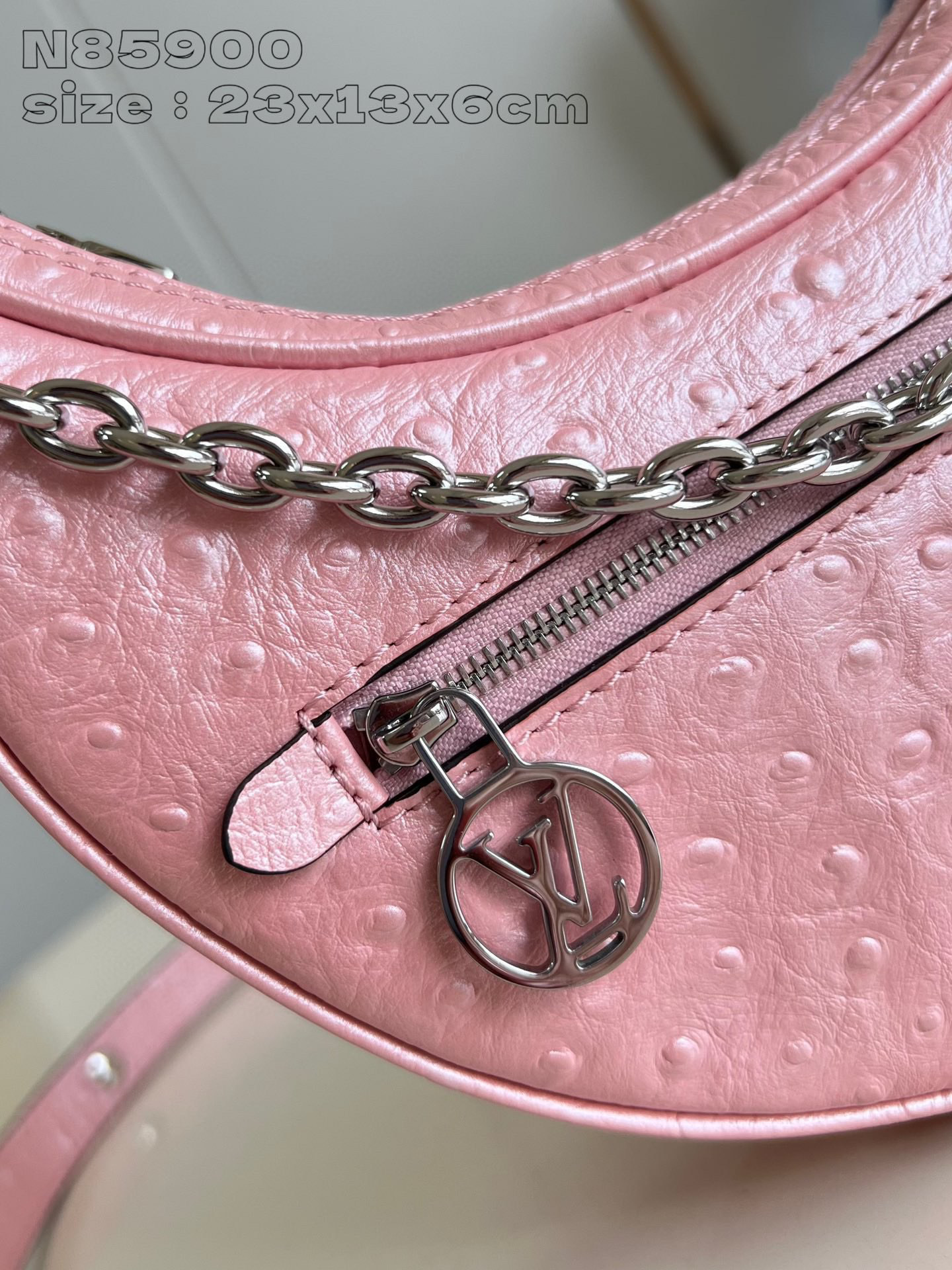 Louis Vuitton Schleife Größe: 23 * 13 * 6 cm