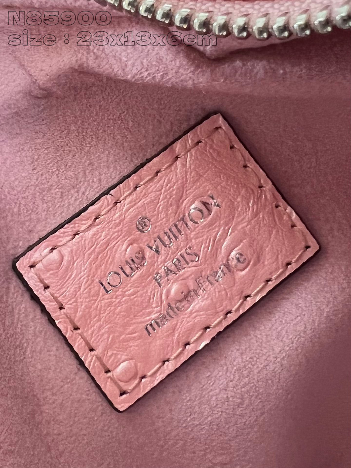 Louis Vuitton Schleife Größe: 23 * 13 * 6 cm
