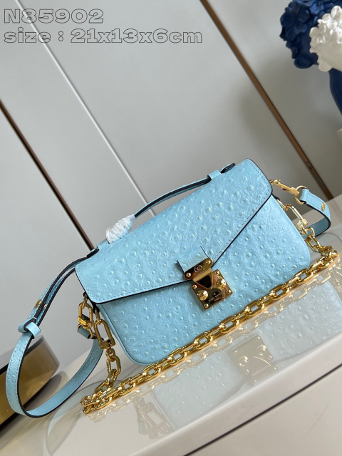 Louis Vuitton Pochette Métis Ost-West-Größe: 21,5 x 13,5 x 6 cm