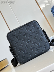 Louis Vuitton getaway Size：20*19*6cm