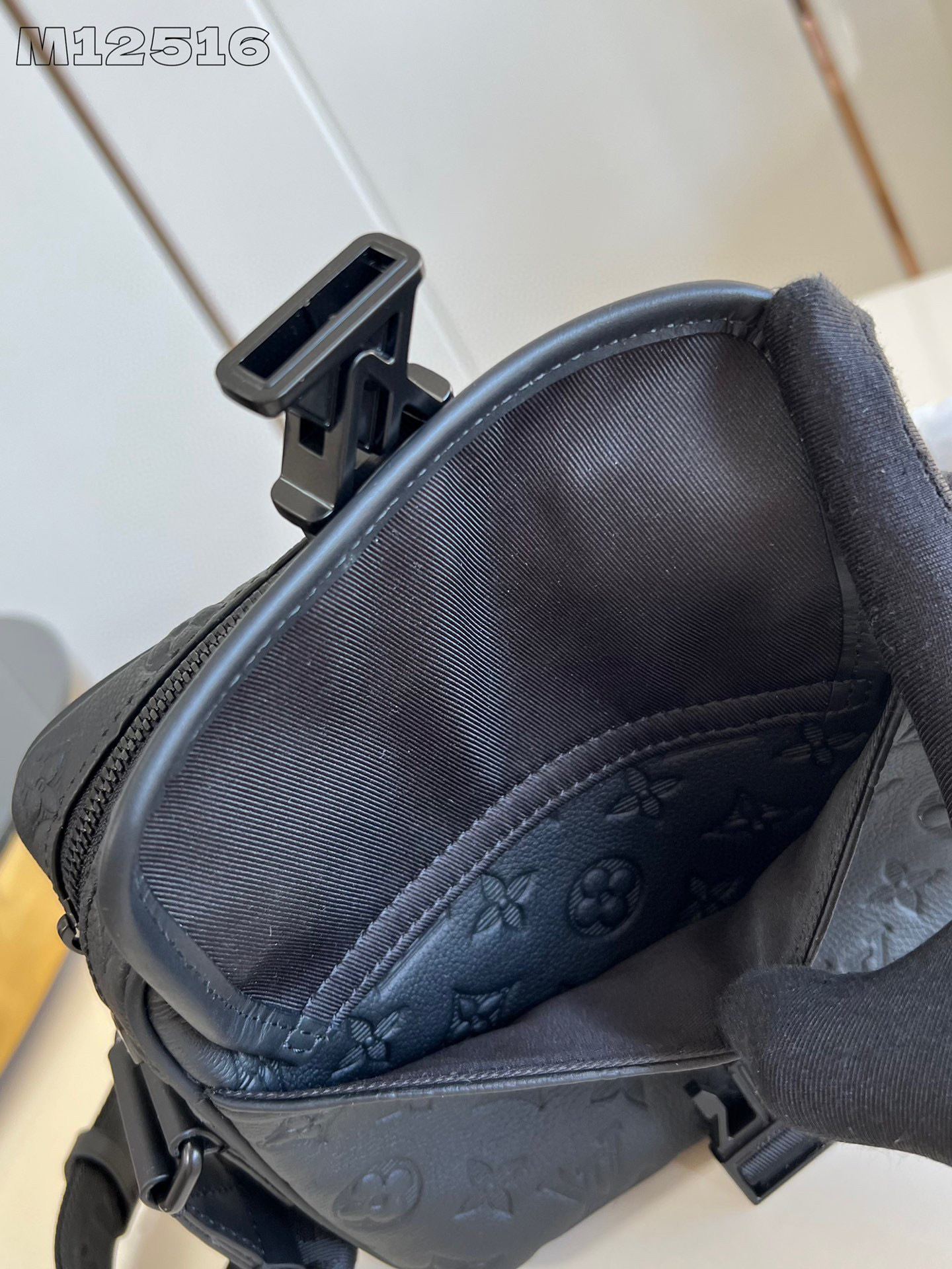 Louis Vuitton getaway Size：20*19*6cm