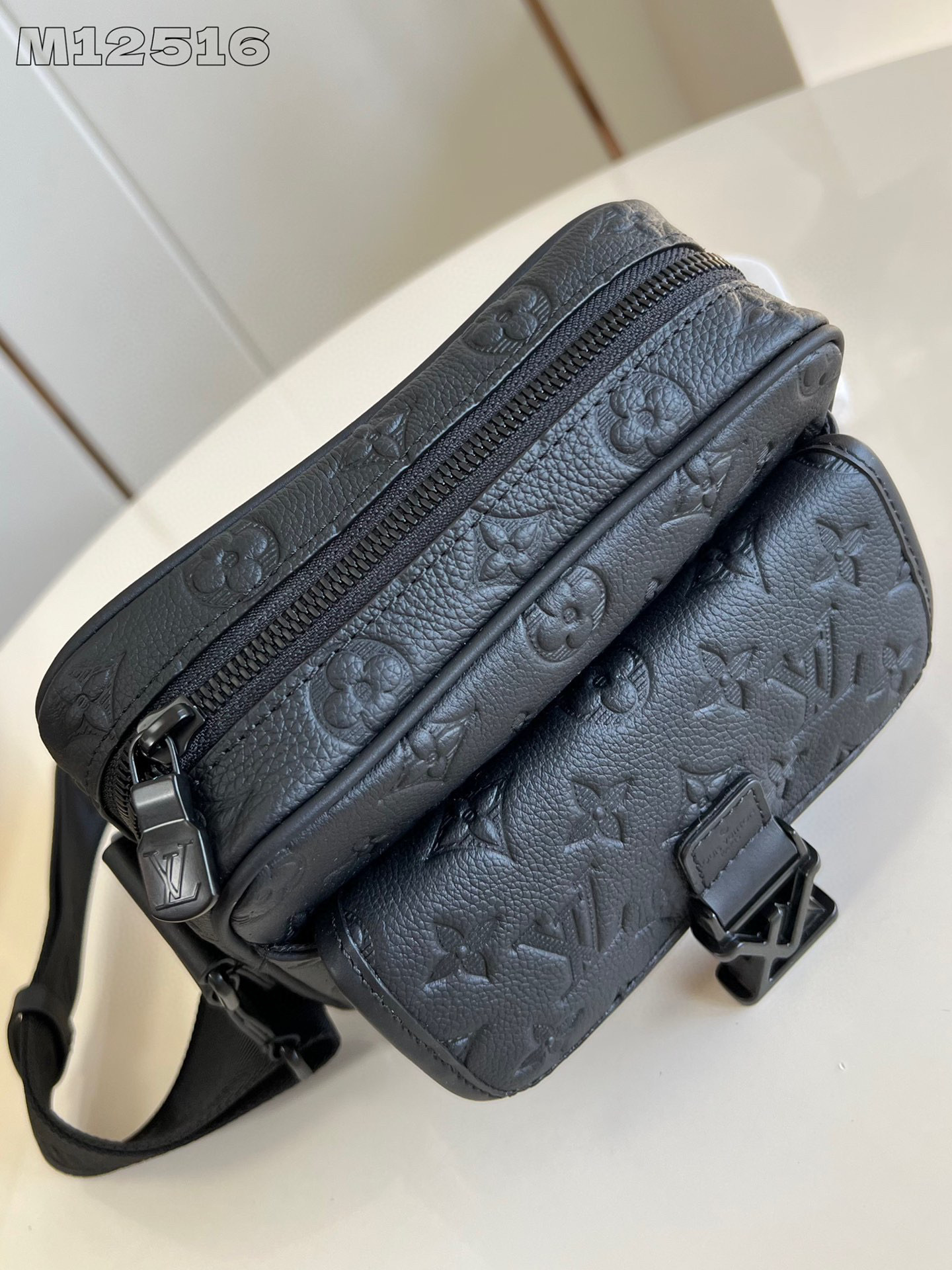 Louis Vuitton getaway Size：20*19*6cm