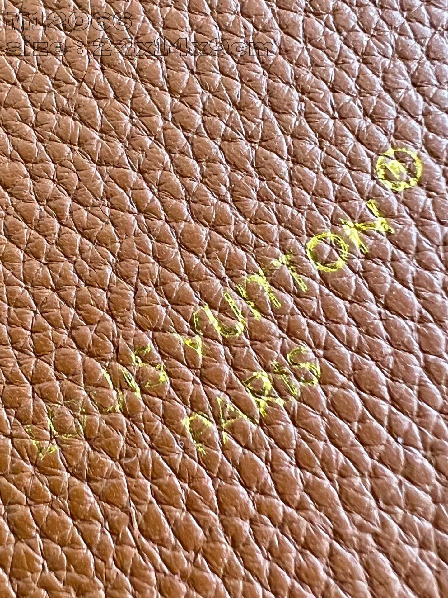 Louis Vuitton Neverfull Bandoulière Inside Out BB Größe: 24 * 14 * 9 cm