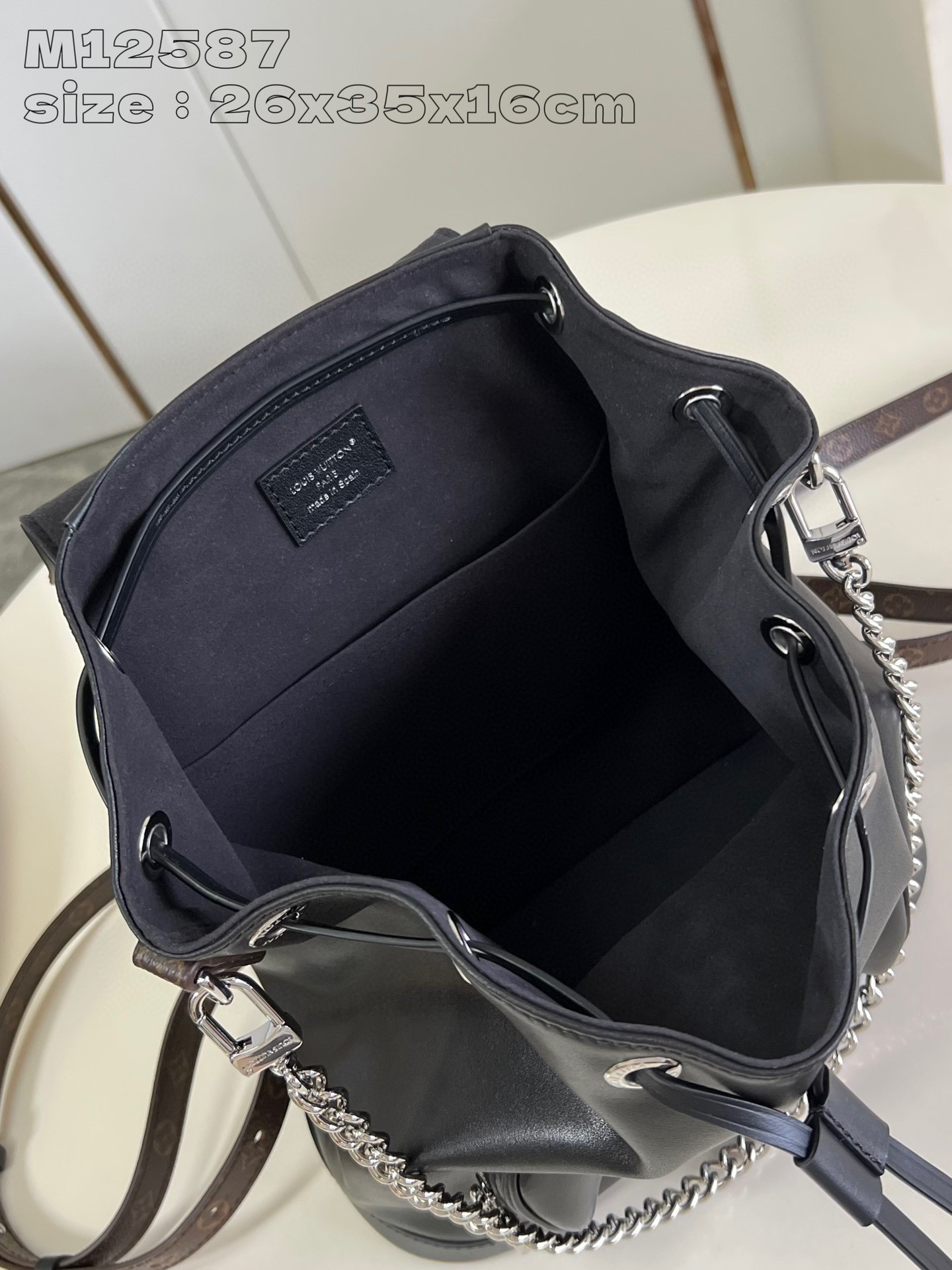Louis Vuitton Montsouris Größe: 35,5 * 26 * 16 cm