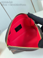 Louis Vuitton Pochette Cosmétique Größe: 19 * 12 * 6 cm