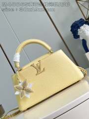 Louis Vuitton Capucines Ost-West Größe: 30 * 19 * 9 cm