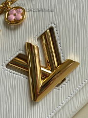 Louis Vuitton Twist-Monogramm Größe: 23 x 17 x 9,5 cm