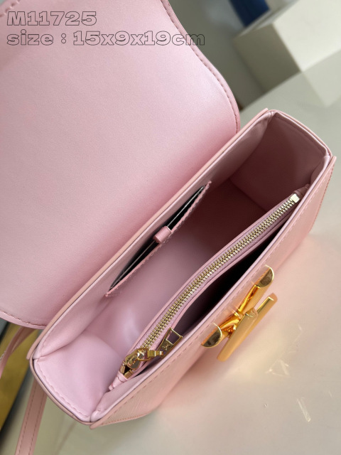 Louis Vuitton Twist Monogram Saiz：23*17*9.5sm