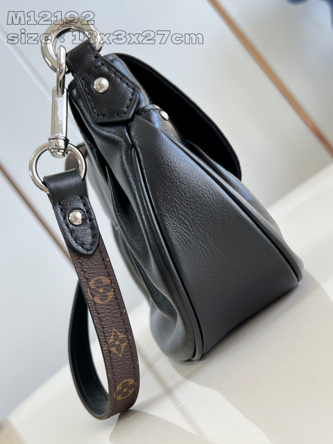 Louis Vuitton Sunset Vibe Größe: 27 * 18 * 3 cm
