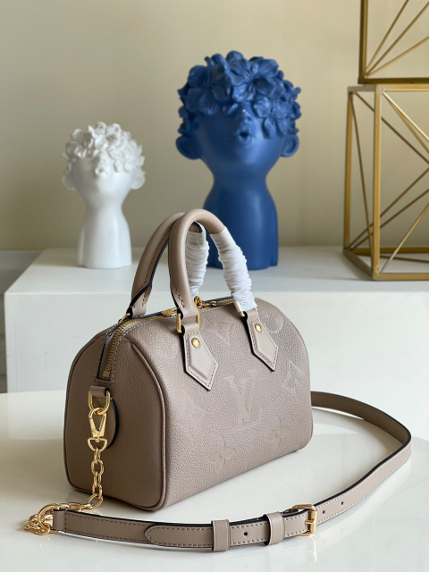 Louis Vuitton Speedy Bandoulière Größe: 20,5 x 13,5 x 12 cm