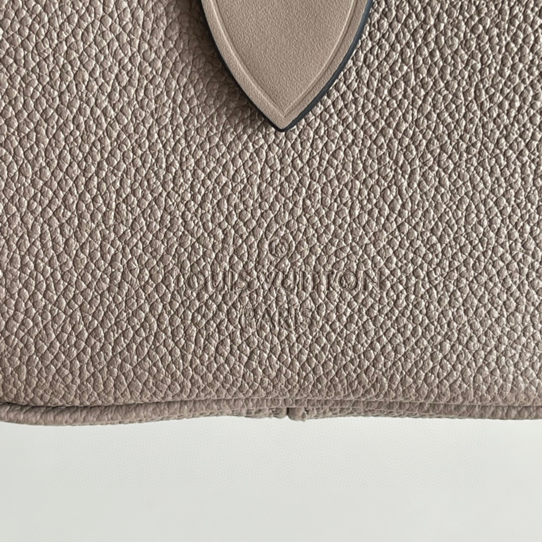 Louis Vuitton Speedy Bandoulière Größe: 20,5 x 13,5 x 12 cm