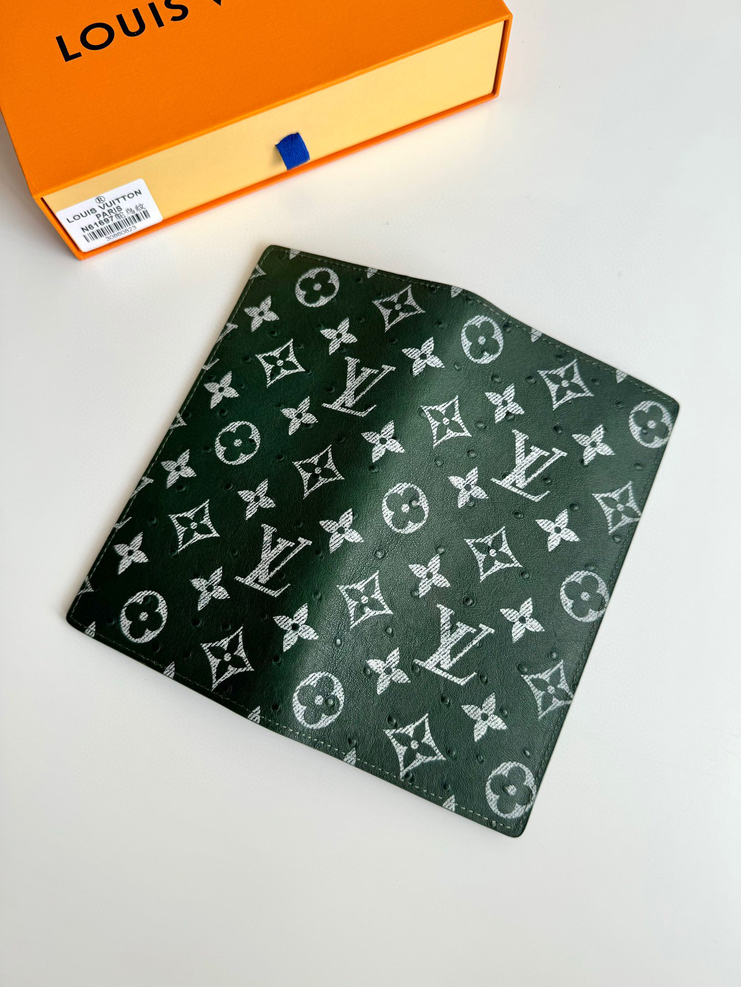 Louis Vuitton Monogram Saiz Gerhana：19*10*3sm