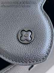Louis Vuitton Capucines BB Größe: 27 * 17 * 9 cm