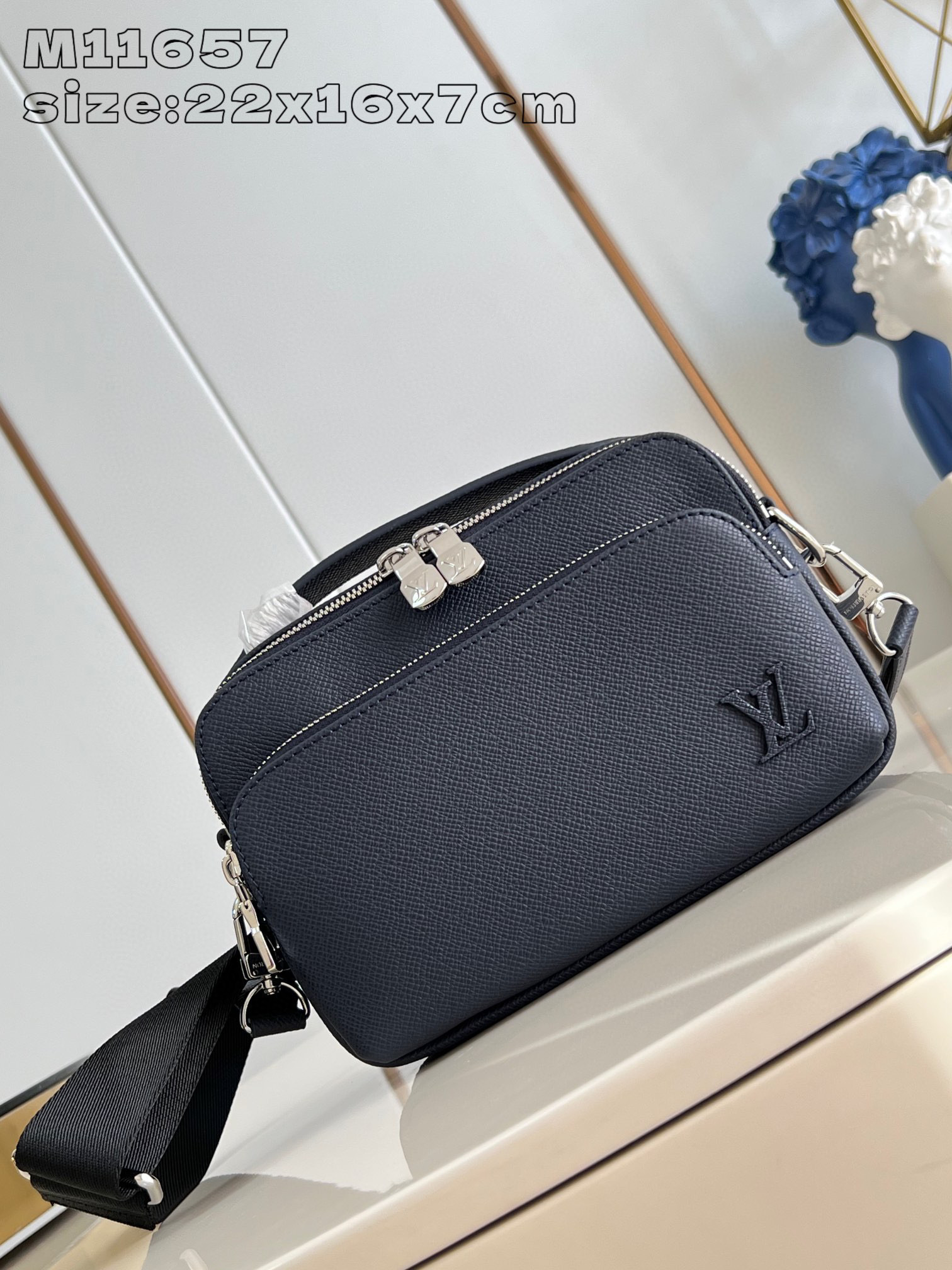Louis Vuitton Avenue Saiz：22.5*16*7.5sm
