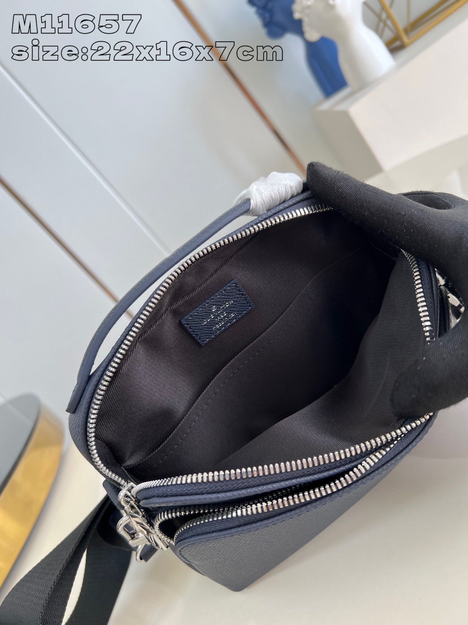 Louis Vuitton Avenue Saiz：22.5*16*7.5sm