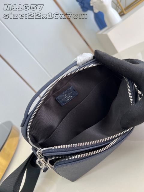 Louis Vuitton Avenue Saiz：22.5*16*7.5sm