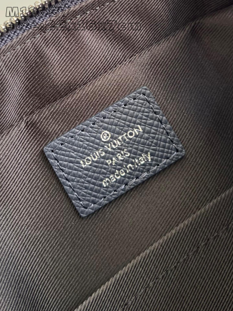 Louis Vuitton Avenue Saiz：22.5*16*7.5sm