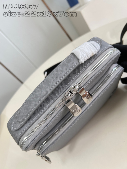 Louis Vuitton Avenue Saiz：22.5*16*7.5sm