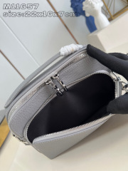 Louis Vuitton Avenue Saiz：22.5*16*7.5sm